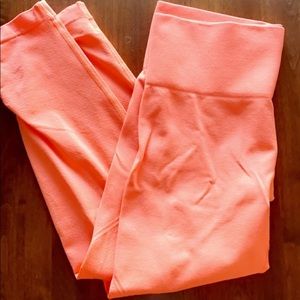 Lululemon cropped leggings